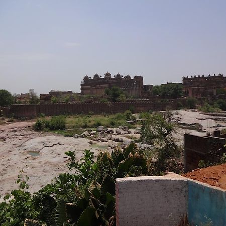 Hotel Fort View Orchha Bilik gambar