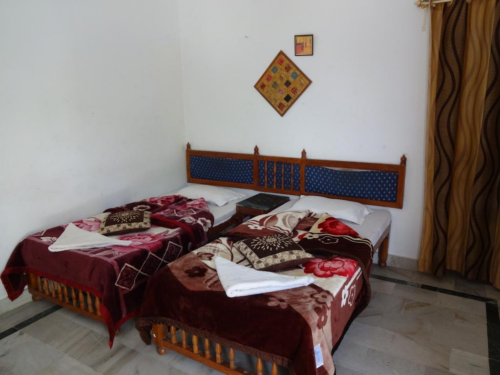 Hotel Fort View Orchha Bilik gambar