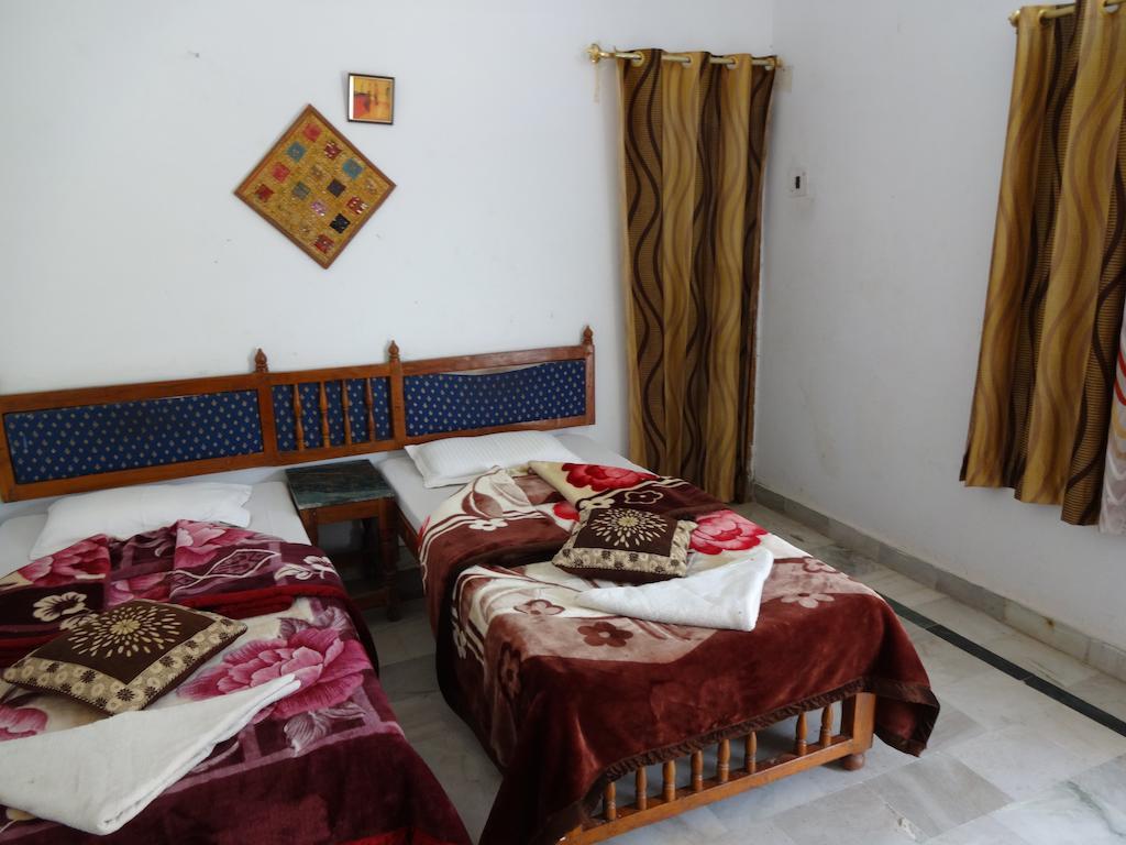 Hotel Fort View Orchha Bilik gambar
